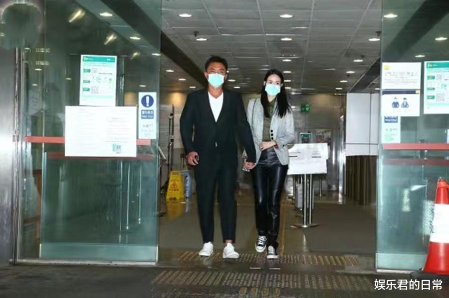 40岁港星不当驾驶被判刑监禁!女友当场哭崩,法官直指其咎由自取