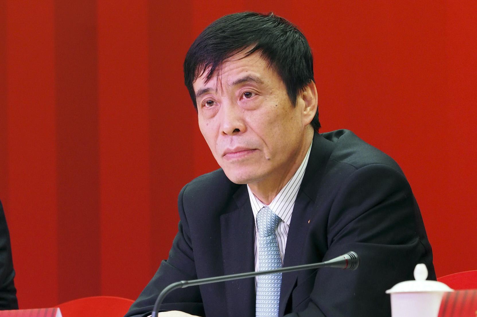 陈戌源|中国足坛传来最新消息，两位大佬级蛀虫被抓，陈戌源却获新任命