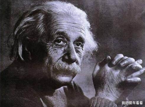 爱因斯坦为何要烧掉自己的手稿?里面究竟记录了怎样的秘密?
