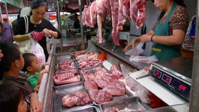 王健林 猪价会涨，但不是在6月，那是几月？