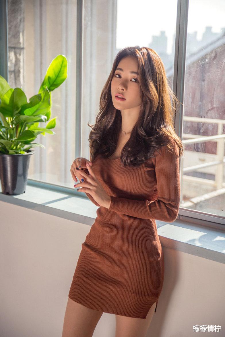 檬檬情柠 只有合适的人才能走得更换，在爱情里不要一时冲动