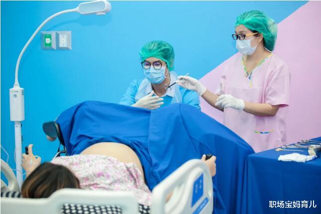 职场宝妈育儿|顺产生娃有多尴尬?看完才知道什么叫“产房无尊严”,画面感太强