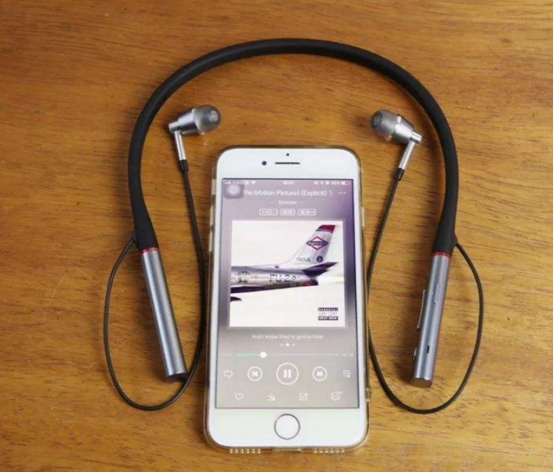 無線耳機|3款讓您愛上晨跑的無線耳機，適合晨跑的無線耳機品牌