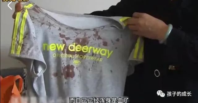 树艺蛙APP|只因抱孙子前未洗手,就被亲生儿子暴打,并扬言断绝关系