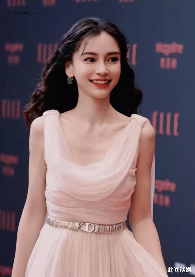 漫影寻踪|《漫影寻踪》baby与小演员合照,脸小精致,亲切和蔼