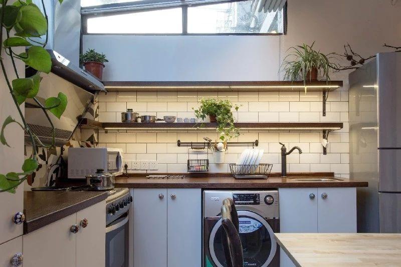 |70年代40㎡旧房改造成婚房，网友：开挂了吧，别墅都没这么漂亮！