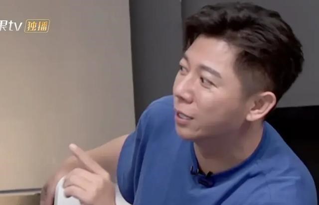 胡海泉|胡海泉不经意的一声拒绝，直接撕开了歌手圈的鄙视链条