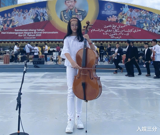 吴尊|吴尊分享NeNei日常:十岁在国王面前演出,但看清身材我酸了