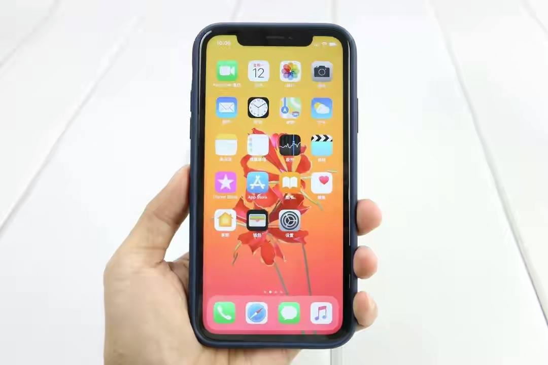 iPhoneSE|iphoneSE3规格被曝：A15+双模5G+“刘海”屏，售价有望3字头