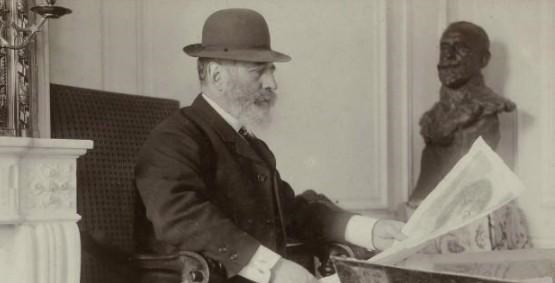 轻语妈妈|他是法国著名大胃王，10岁能吃掉半头牛，尸检时竟吓跑多名医生