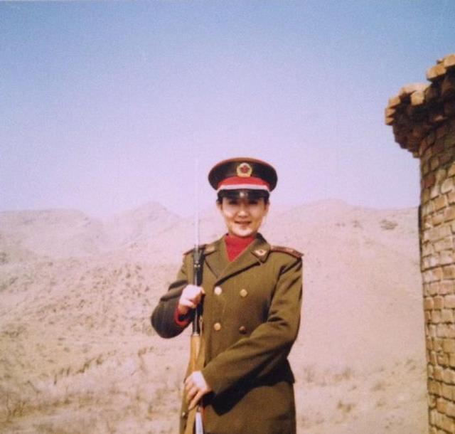 卓伟|最新她北漂5年没出成绩，好人缘推荐她演《甄嬛传》、《父母爱情》等