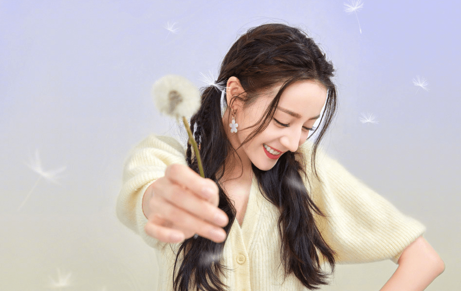 吴倩|吴倩客串《荣耀》，戏份短暂形象沧桑，这就是一味追求爱情的后果