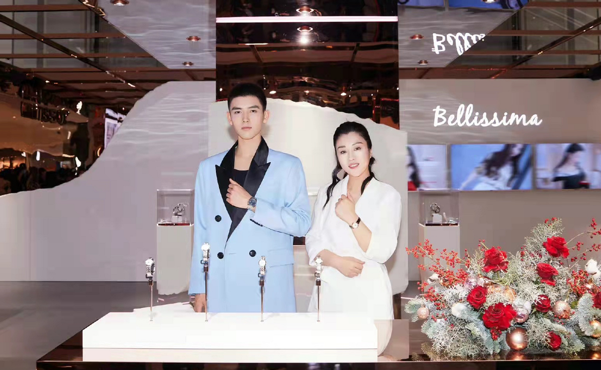 陈飞宇|陈红基因被陈凯歌打败！陈飞宇剪寸头尝试硬汉风，嘴凸跟爸爸好像