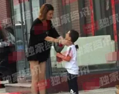 也平凡|王宝强即将再婚？新女友身份曝光，真让人意外！