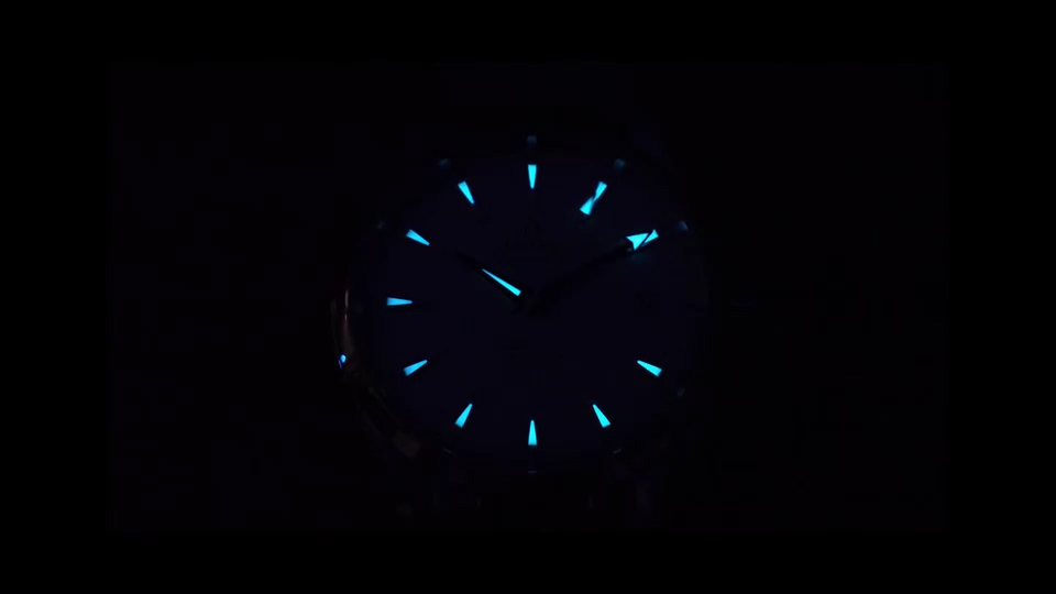 读时|致敬莱德杯！专为高尔夫球赛而生，欧米茄海马AQUA TERRA系列金针队长品鉴