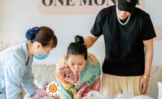 杜淳|杜淳为女儿举办豪华生日派对，娃都不用自己抱，王灿红了眼眶