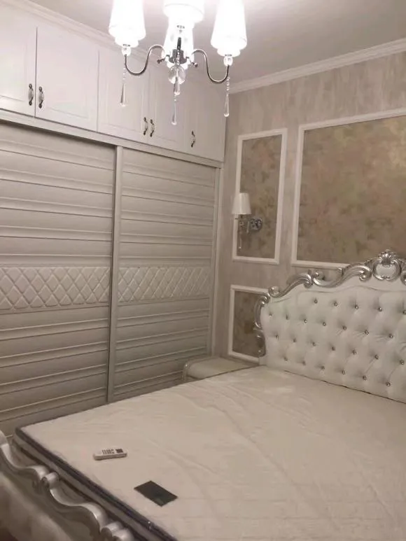 住了五年的房子,所有东西都是自己挑选的,现在看是不是太土了?