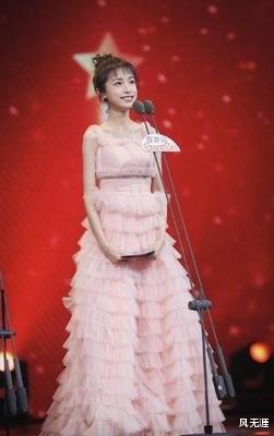 血糖 张静初翻车后，我们来看看“纸片女星”与“丰满女神”谁更美