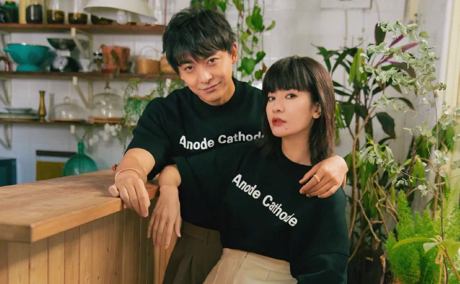 李佳航|也不红，总是被离婚