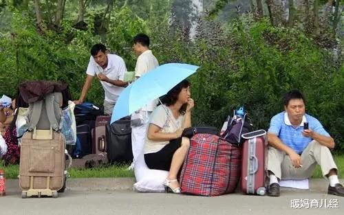 暖妈育儿经|准大一新生开学到底要不要带电脑？过来人给的忠告，别不当回事