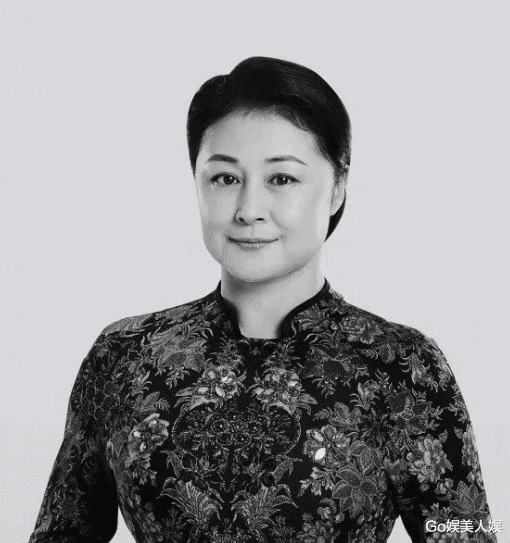 于月仙|令人泪目！于月仙遗体告别，赵本山夫人崩溃痛哭，赵家班泪洒现场