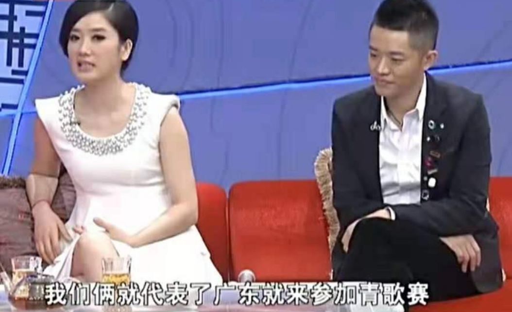 凤凰传奇|凤凰传奇的“清醒”:9次上春晚,五五分账23年,比玖月奇迹高明