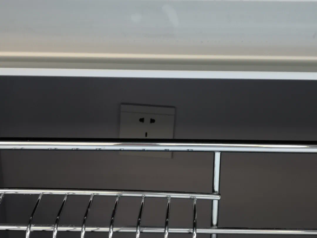 验房时现烧焦味，业主吐槽“反人类”设计