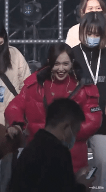 唐嫣|唐嫣疑怀二胎? 脸部发福到认不出，网友：生个虎崽，凑个好！