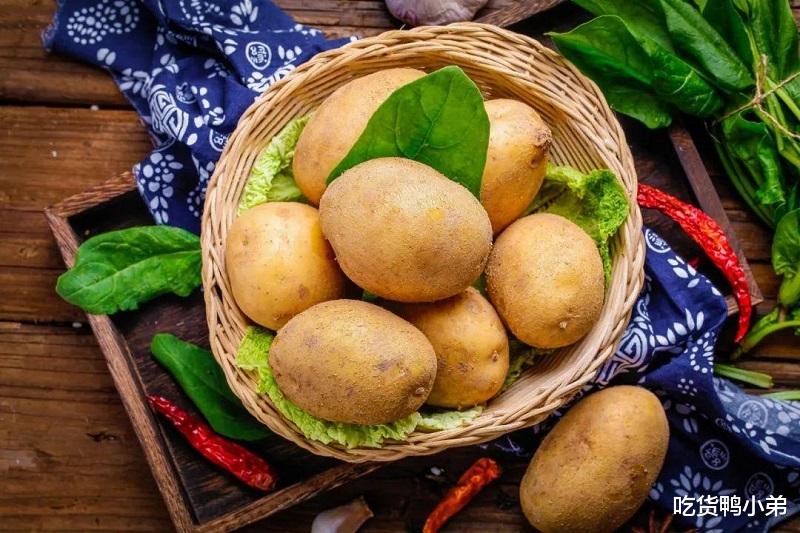 耳钉|减肥时，这5种蔬菜要少吃，热量并不低，小心越吃越胖！