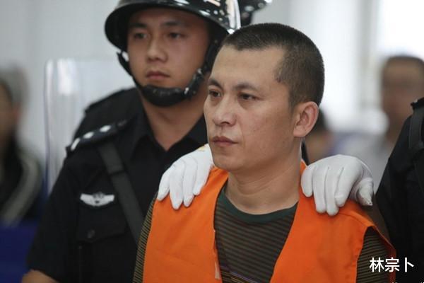 32岁女子曾出轨,物色17岁少女补偿丈夫酿血案,因怀孕免于一死