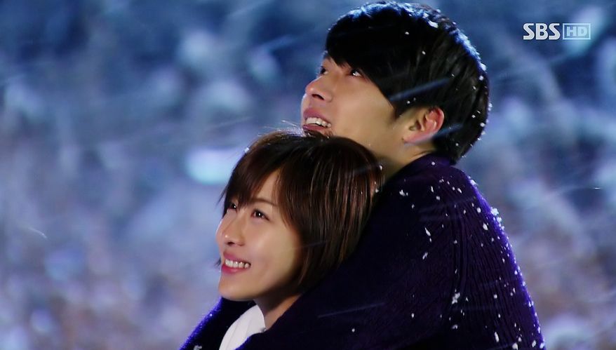 河智苑|43岁河智苑再扮《黄真伊》，复出成劳模，曾因抑郁退隐2年