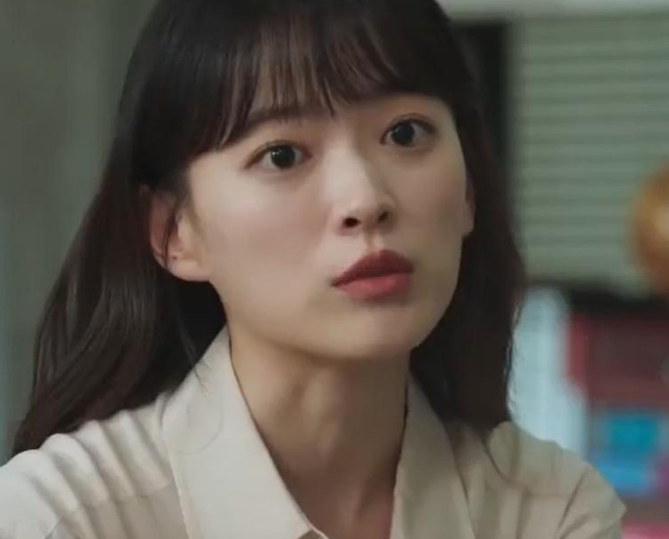 小潘谈情说爱|女人对你“走了心”的标志：两个举动