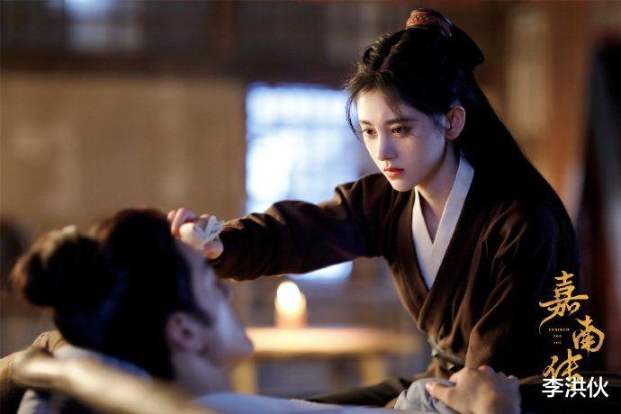 嘉南传|《嘉南传》女主被吐槽，男一男二平平无奇，还好有三个老可爱