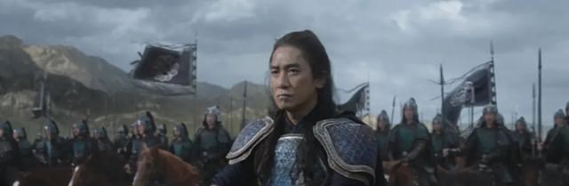 鱿鱼游戏|漫威龙鳞武器堪比振金？惊奇队长、班纳博士现身《尚气》彩蛋！