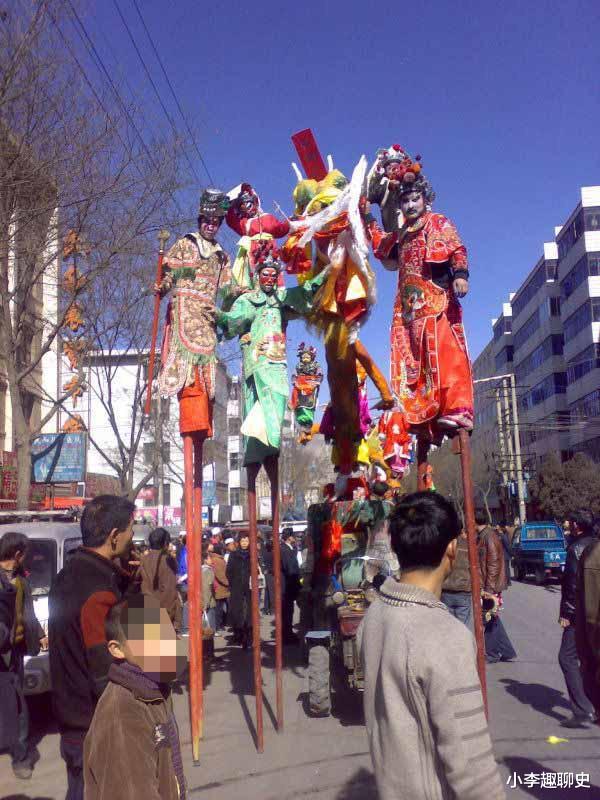 小李趣聊史 正月十五闹元宵，你知道元宵节的这些民俗活动吗？