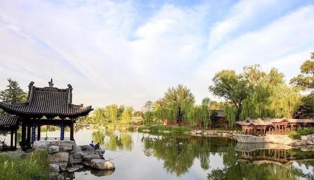 烧酒喵喵 山西有一公园，前身是明代的海子堰，距今已有600年时间了