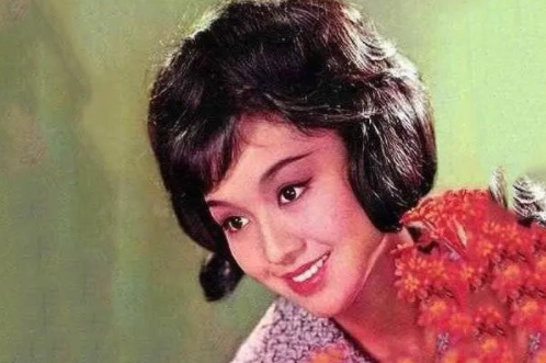 李菁|死在出租房的影后：被林青霞视为偶像，她一手好牌是怎么打烂的？