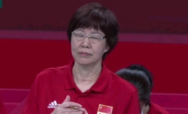 家中大小宝|状态不佳？中国女排，0比3首战失利，王梦洁和朱婷先后被推上热搜