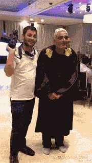 大家上卫生间时是喜欢蹲便器还是马桶呢？