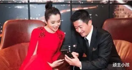 王全安|曾把黄渤吻到害羞，和导演同居12年被抛弃，今身价40亿仍未婚