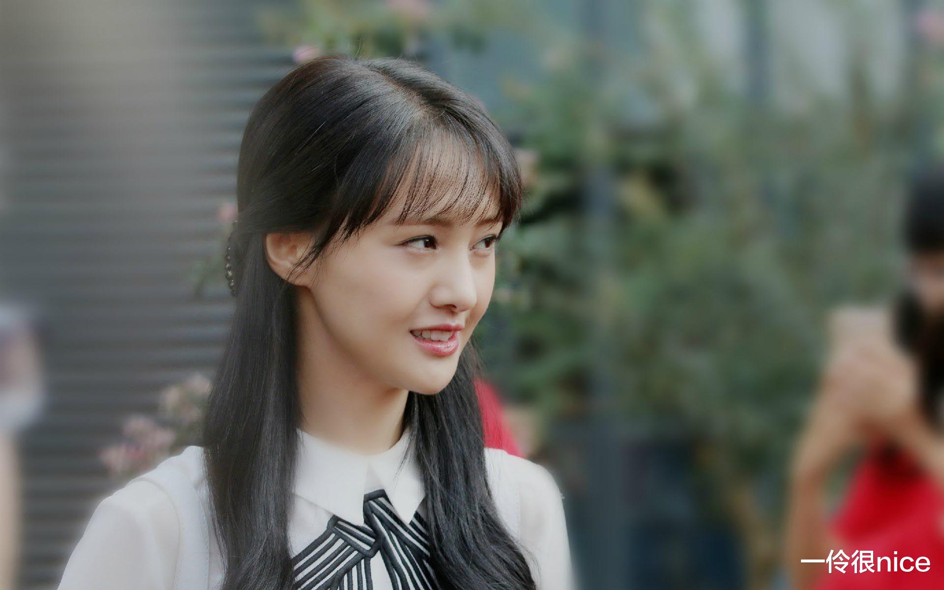 郑爽|给郑爽天价片酬的人曝光，回应了爽妈公司内幕，信息量很大