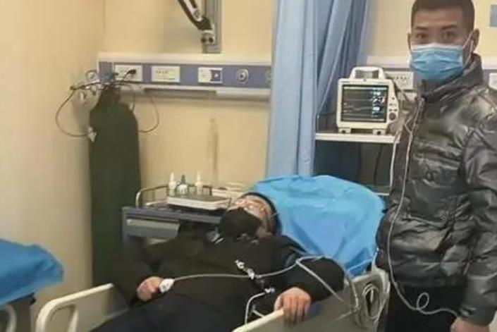 |太讽刺了！田静晒带娃做游戏画面，内涵熊磊别拿孩子当挡箭牌