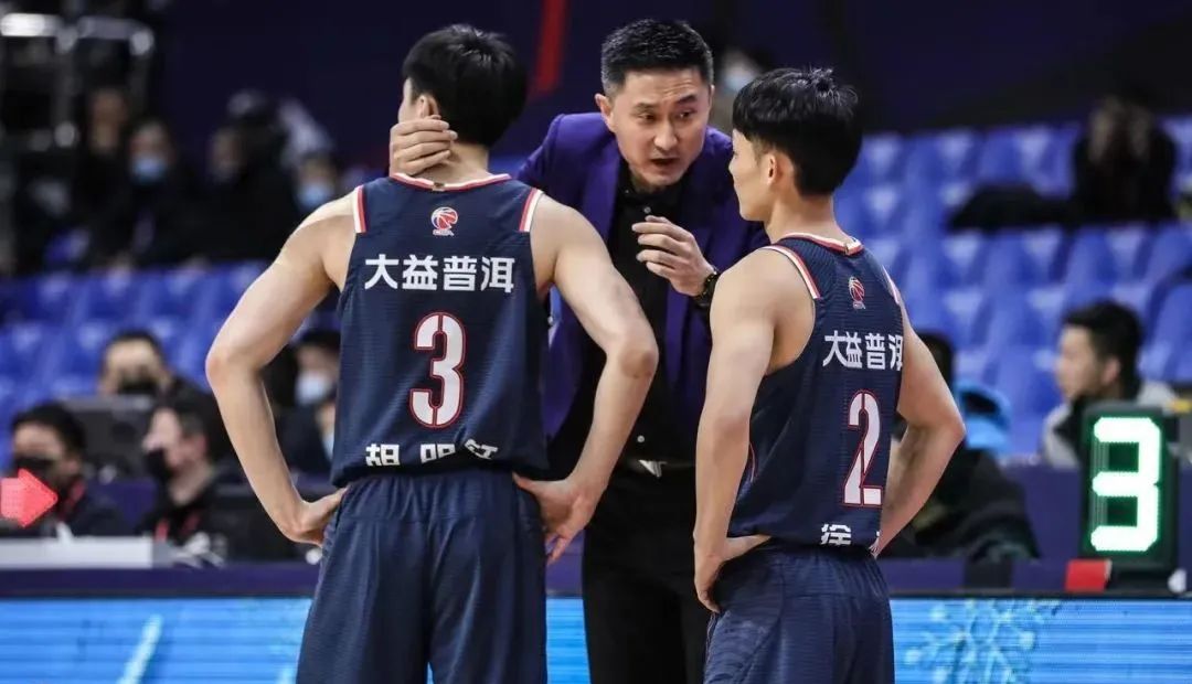 辽宁男篮|杜锋羡慕辽宁队阵容：任何主帅都会流口水！朱芳雨的压力陡增
