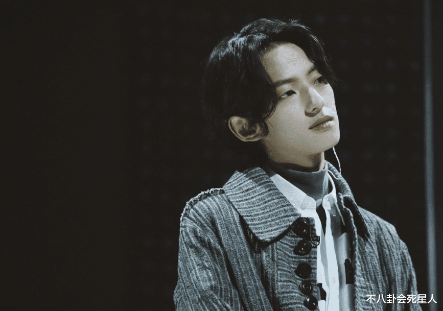 古装剧|选秀爱豆演古装有多灾难？头歪嘴厚脸变形，跟观众总是互相伤害！