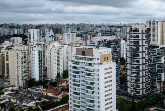 医疗保险 购房者更注重交易安全，保交楼比增值更重要