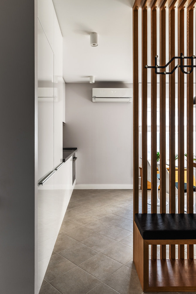 |80后夫妻的42㎡住宅，全屋没设计卧室，却把床做成隐藏式的，聪明