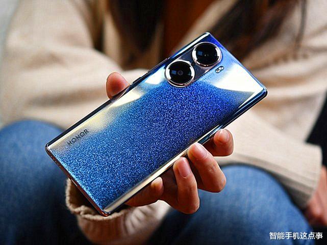 荣耀|荣耀60 Pro：价格跌破三千元大关，或是被冷落的优质旗舰