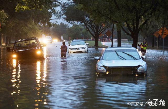 京子光 河南一男子遇暴雨爱车进水,向保险公司理赔被拒:你没买涉水险!