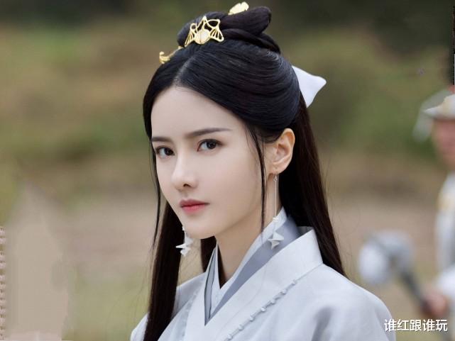 郭德纲|张芷溪删除开撕文，发文澄清是误会！却因标点符号被质疑是公关