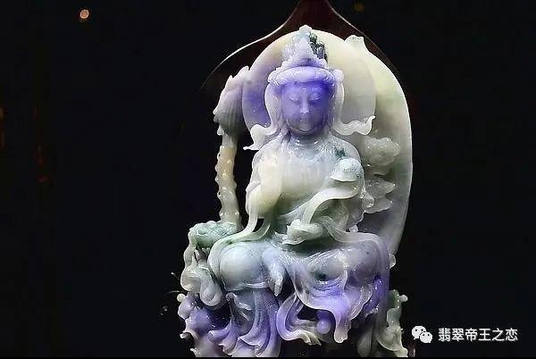 翡翠|和润祥一起深度探讨翡翠雕工讲究：“巧、俏、精” 。